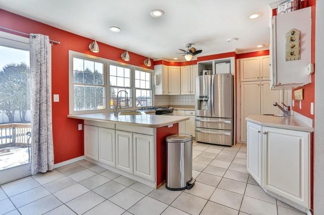 5307 JEAN ELLEN STREET, Weston, WI 54476