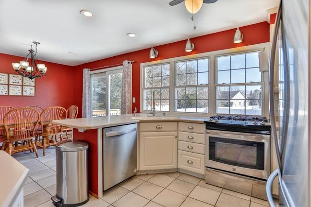 5307 JEAN ELLEN STREET, Weston, WI 54476