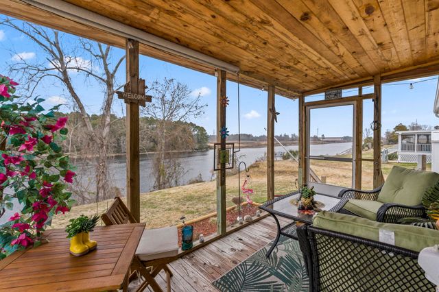 801 Waterway Dr., North Myrtle Beach, SC 29582