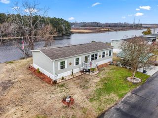 801 Waterway Dr., North Myrtle Beach, SC 29582