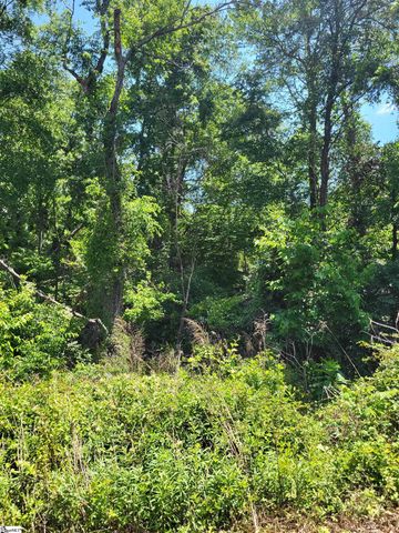 160 Lincoln Road, Taylors, SC 29687