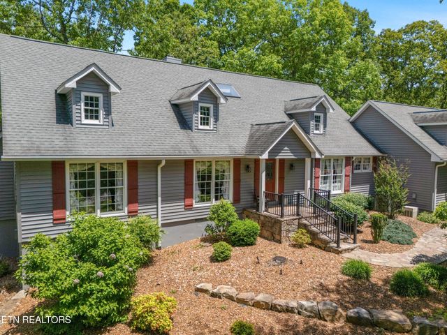 15 Cloverdale Circle, Crossville, TN 38558