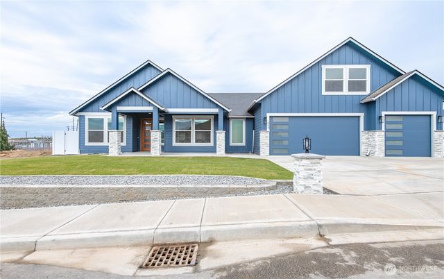 2532 7th Street SE, East Wenatchee, WA 98802