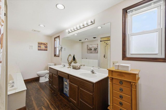 7684 107TH STREET, Milwaukee, WI 53224