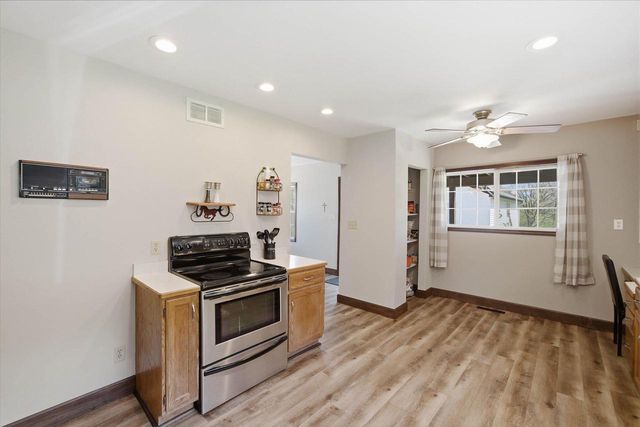 7684 107TH STREET, Milwaukee, WI 53224