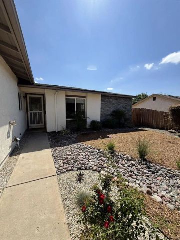 13849 Olive Park, Poway, CA 92064