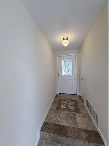 13849 Olive Park, Poway, CA 92064