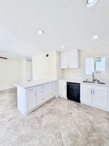 13849 Olive Park, Poway, CA 92064