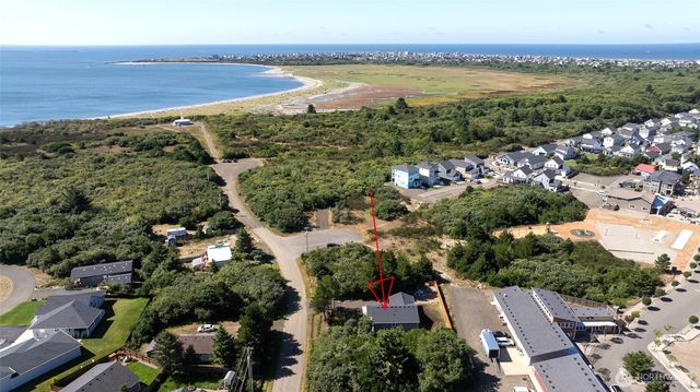 1045 Tonquin Avenue SW, Ocean Shores, WA 98569