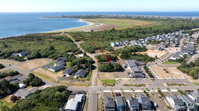 1045 Tonquin Avenue SW, Ocean Shores, WA 98569