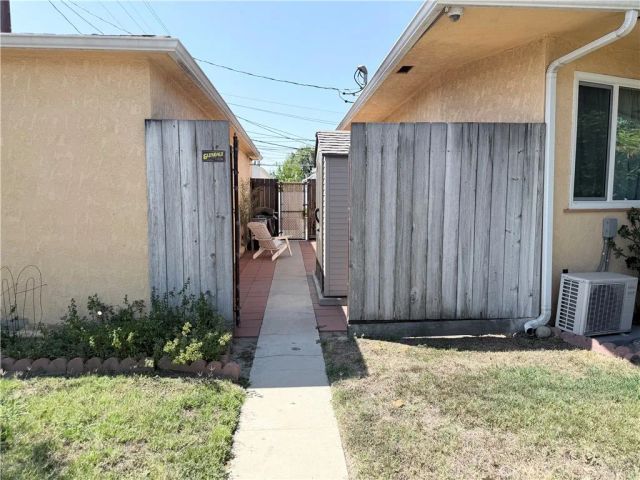 1340 N Buena Vista Street A, Burbank, CA 91505