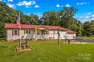 784 Whites Farm Road, Statesville, NC 28625