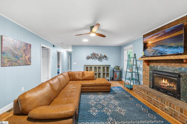 20 Driftwood Lane, Taylors, SC 29687