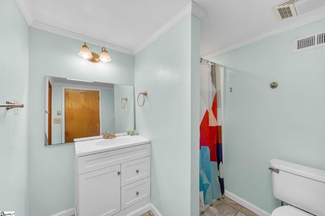 20 Driftwood Lane, Taylors, SC 29687