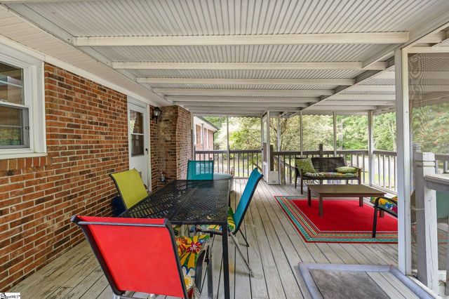20 Driftwood Lane, Taylors, SC 29687