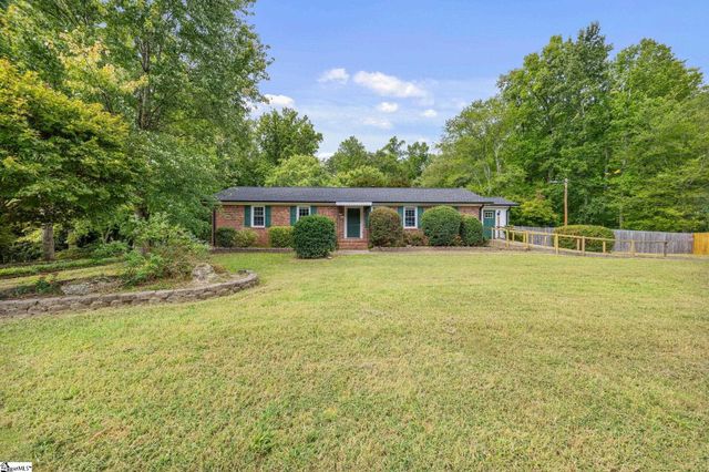 20 Driftwood Lane, Taylors, SC 29687