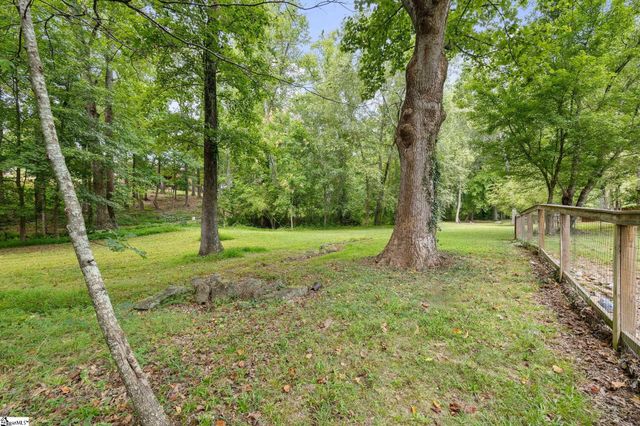 20 Driftwood Lane, Taylors, SC 29687