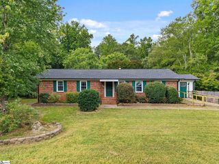 20 Driftwood Lane, Taylors, SC 29687