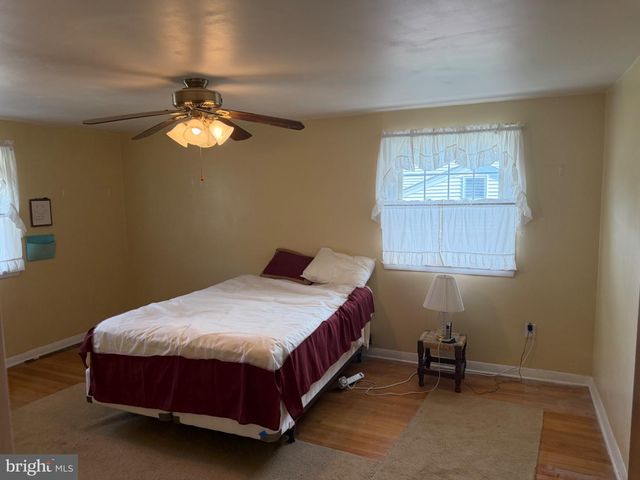 567 MADDOCK RD, Springfield, PA 19064