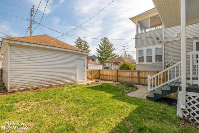 1108 Wayburn Street, Grosse Pointe Park, MI 48230