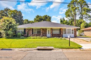 2281 Stelly Drive, Biloxi, MS 39531