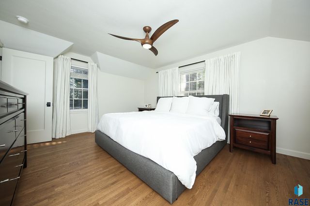 2209 S Main Ave Avenue, Sioux Falls, SD 57105