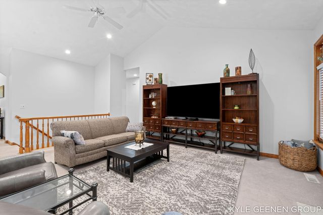 3000 Foxboro Lane, Park Twp, MI 49424