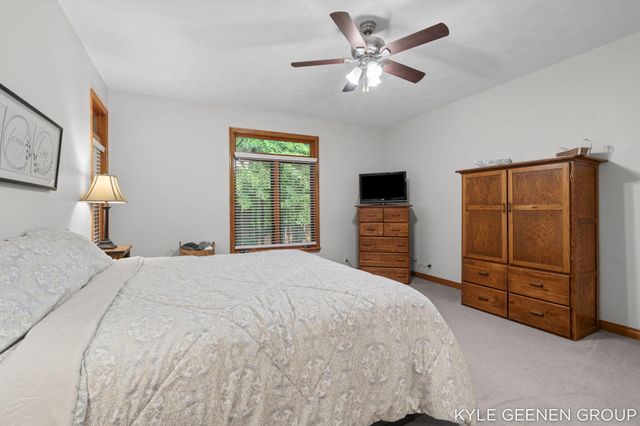 3000 Foxboro Lane, Park Twp, MI 49424