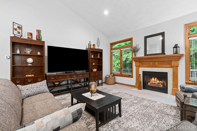3000 Foxboro Lane, Park Twp, MI 49424