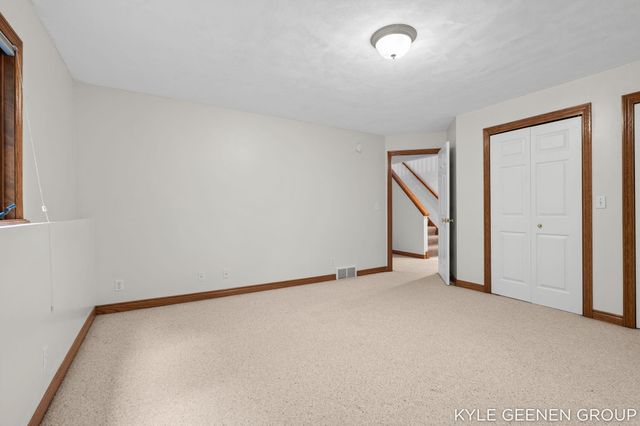 3000 Foxboro Lane, Park Twp, MI 49424