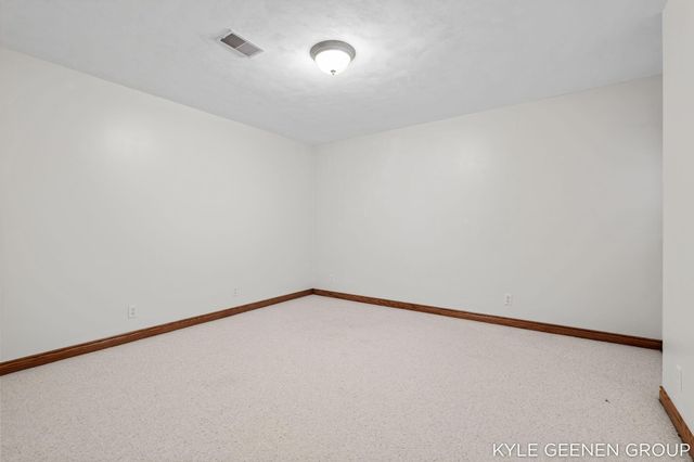 3000 Foxboro Lane, Park Twp, MI 49424