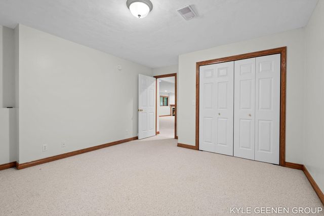 3000 Foxboro Lane, Park Twp, MI 49424