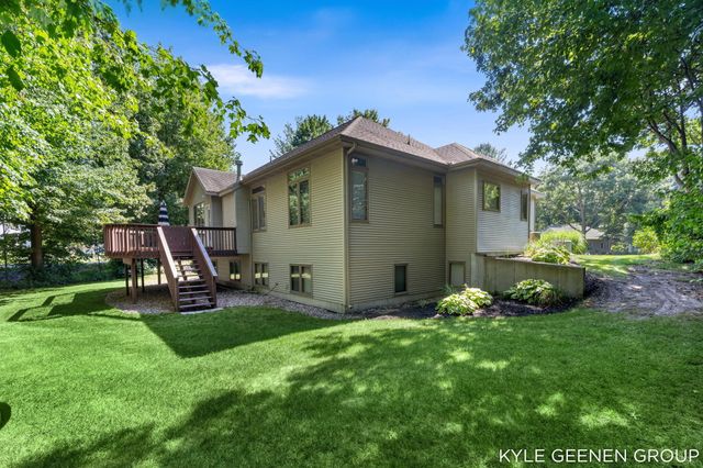 3000 Foxboro Lane, Park Twp, MI 49424
