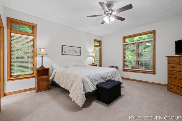 3000 Foxboro Lane, Park Twp, MI 49424