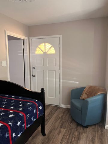 1706 Larkspur Drive, Arlington, TX 76013