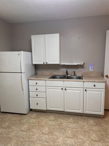 1706 Larkspur Drive, Arlington, TX 76013