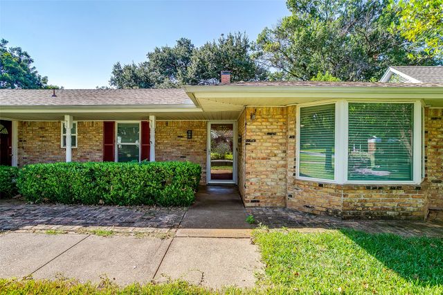 1706 Larkspur Drive, Arlington, TX 76013