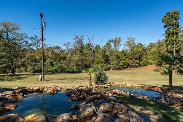 15198 E FM 16, Winona, TX 75792