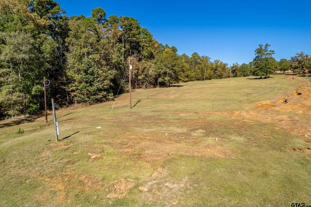 15198 E FM 16, Winona, TX 75792