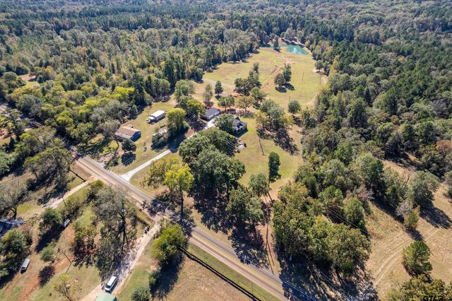 15198 E FM 16, Winona, TX 75792