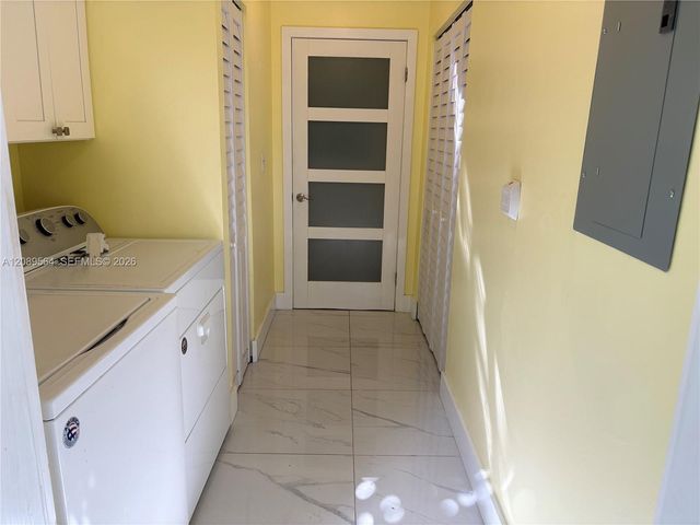 213 Florida Avenue, Coral Gables, FL 33133
