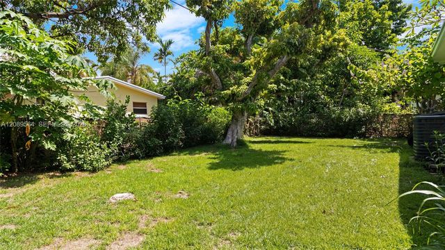 213 Florida Avenue, Coral Gables, FL 33133