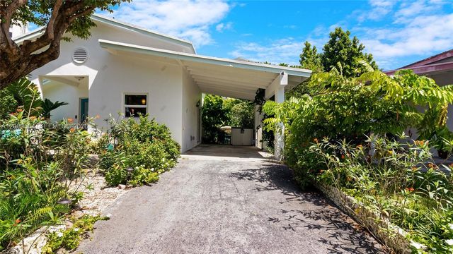 213 Florida Avenue, Coral Gables, FL 33133