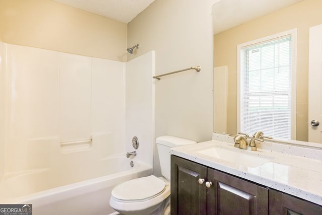 6670 South Avenue, Union City, GA 30291