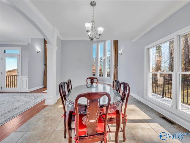 3034 Woodvue Road, Guntersville, AL 35976