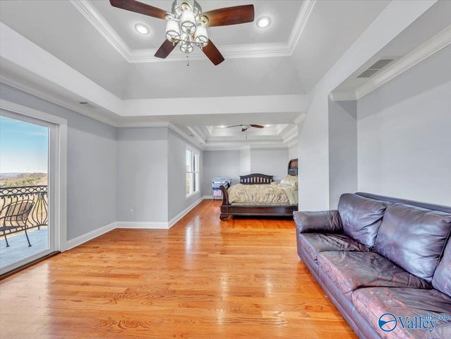 3034 Woodvue Road, Guntersville, AL 35976