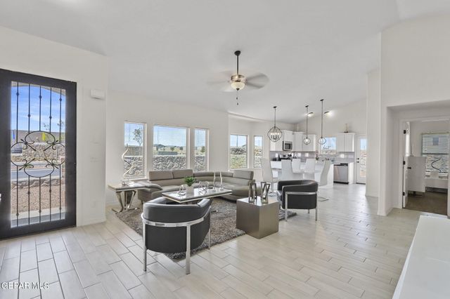 265 Adamtowne Drive, El Paso, TX 79928