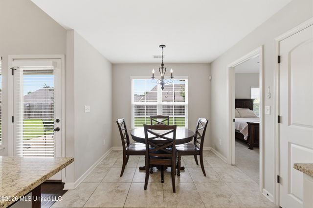 4208 Bramble Crest Drive, Southaven, MS 38672