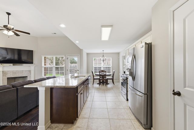 4208 Bramble Crest Drive, Southaven, MS 38672