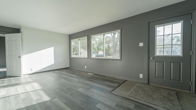 10611 Baker Place, Crown Point, IN 46307